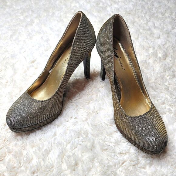 Fioni Night Gold & Silver Iridescent Color Changing Sparkle Heels [SEE VIDEO] - Picture 1 of 9